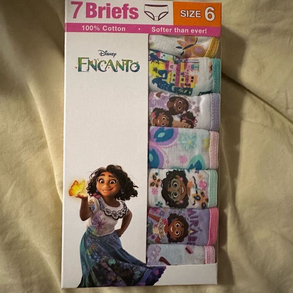 Disney Encanto size 6 girl briefs, 7 pairs , 100% cotton